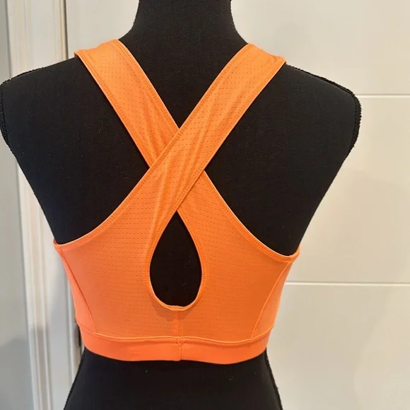 Adidas sports bra - Picture 4 of 6